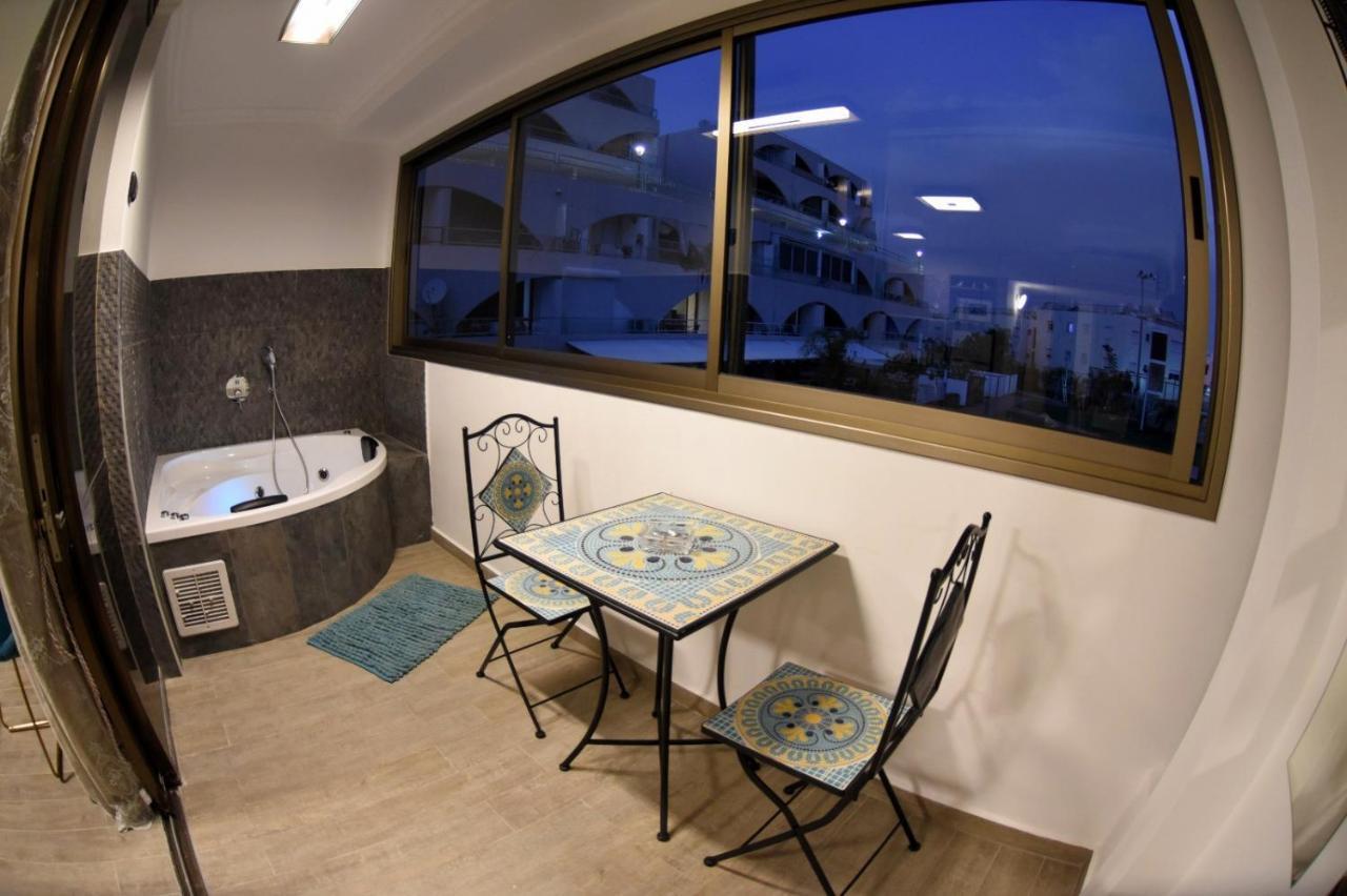 Luxury Suite On Lev Eilat With Balcony And Jacuzzi Eksteriør billede